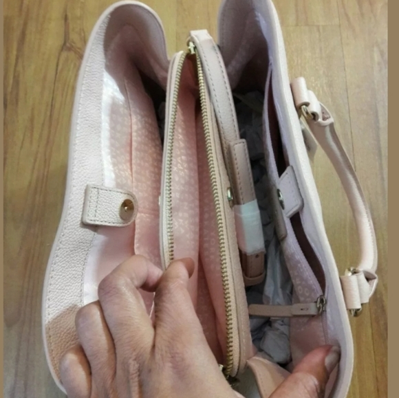 Kate Spade Evangelie Pink Leather Crossbody Bag - Picture 2 of 7